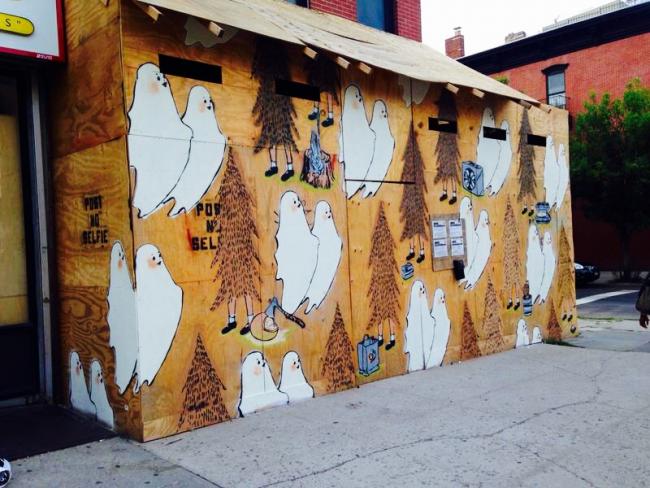 cupcake shop's mural